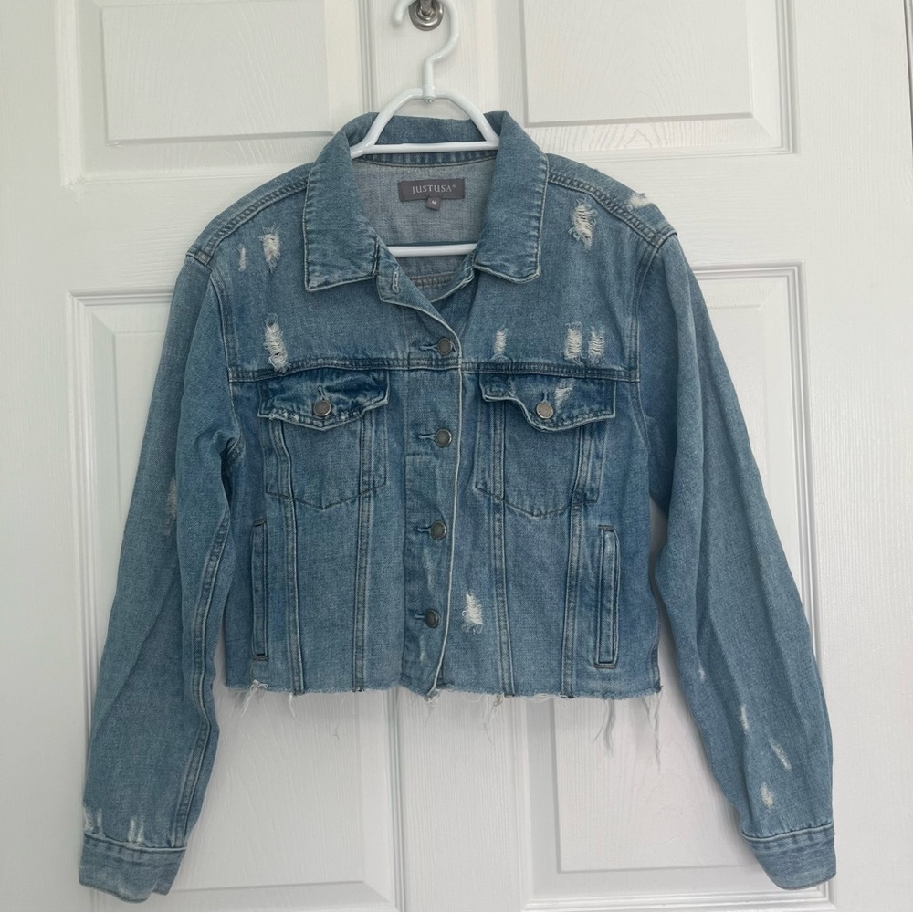 Just USA Light Blue Wash Distressed Pocket Women's Denim Jean Jacket Fall Casual